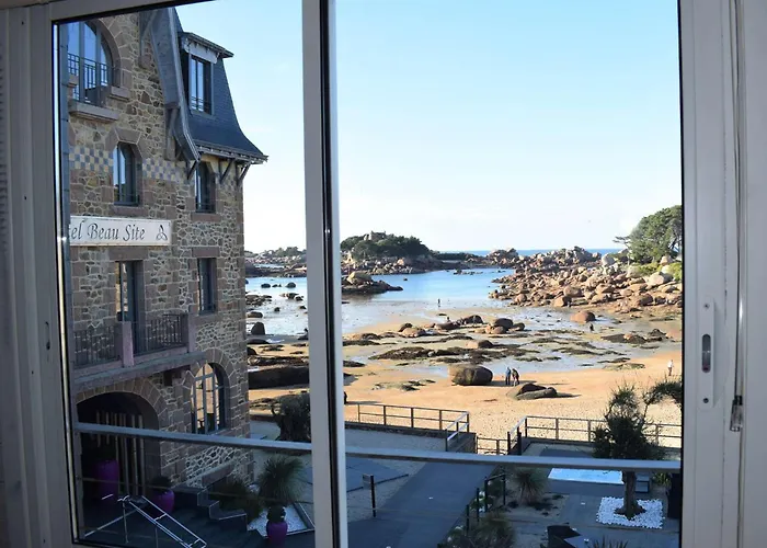 Appartement 5 Pers Sur La Plage A Ploumanac\'H, Vue Mer A Perros-Guirec - Ref 897