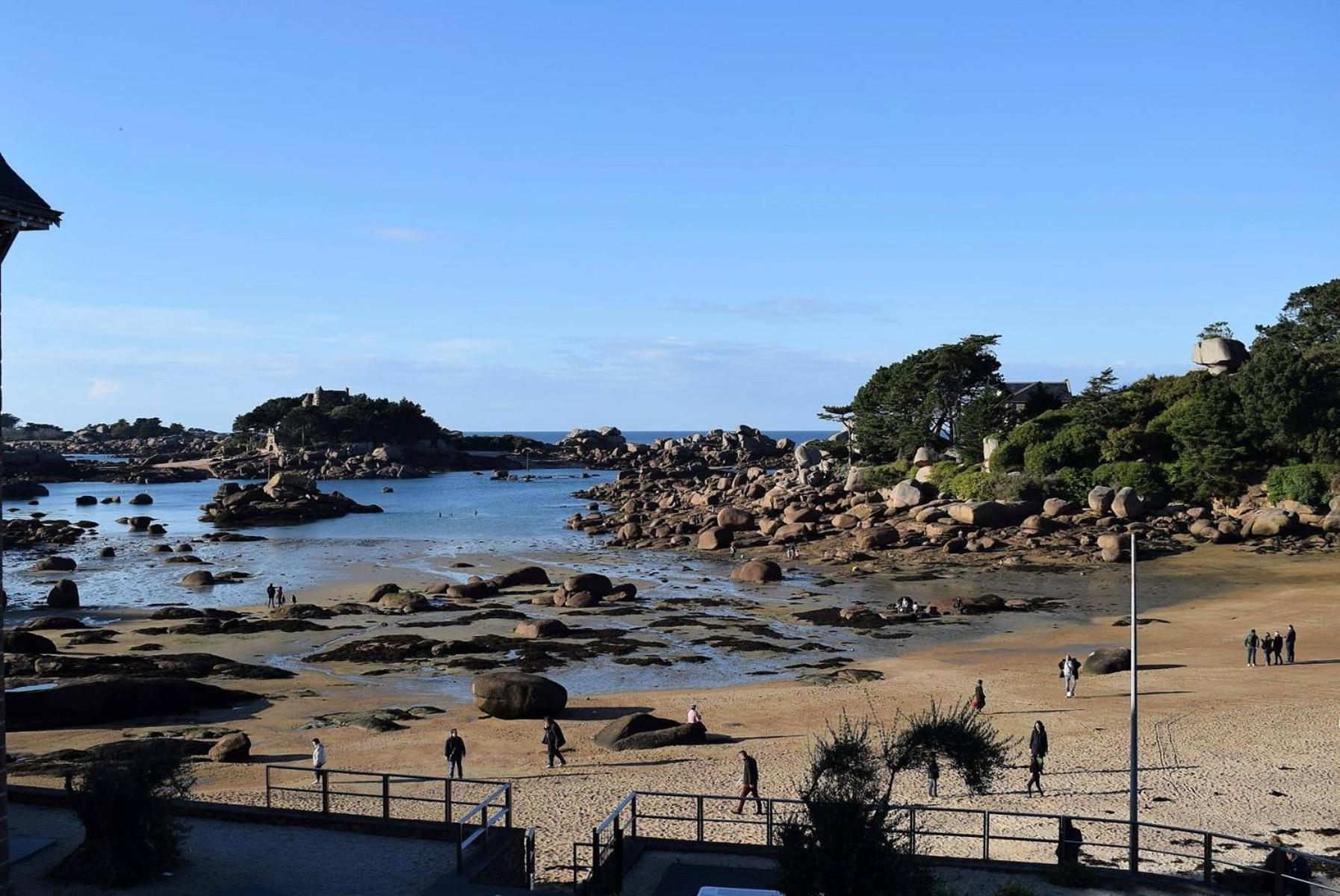 5 Pers Sur La A Ploumanac'h, Vue A - Ref 897 * Perros-Guirec